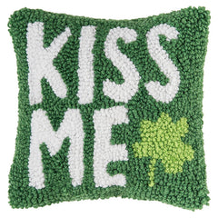 "Kiss Me" Clover Hooked Pillow