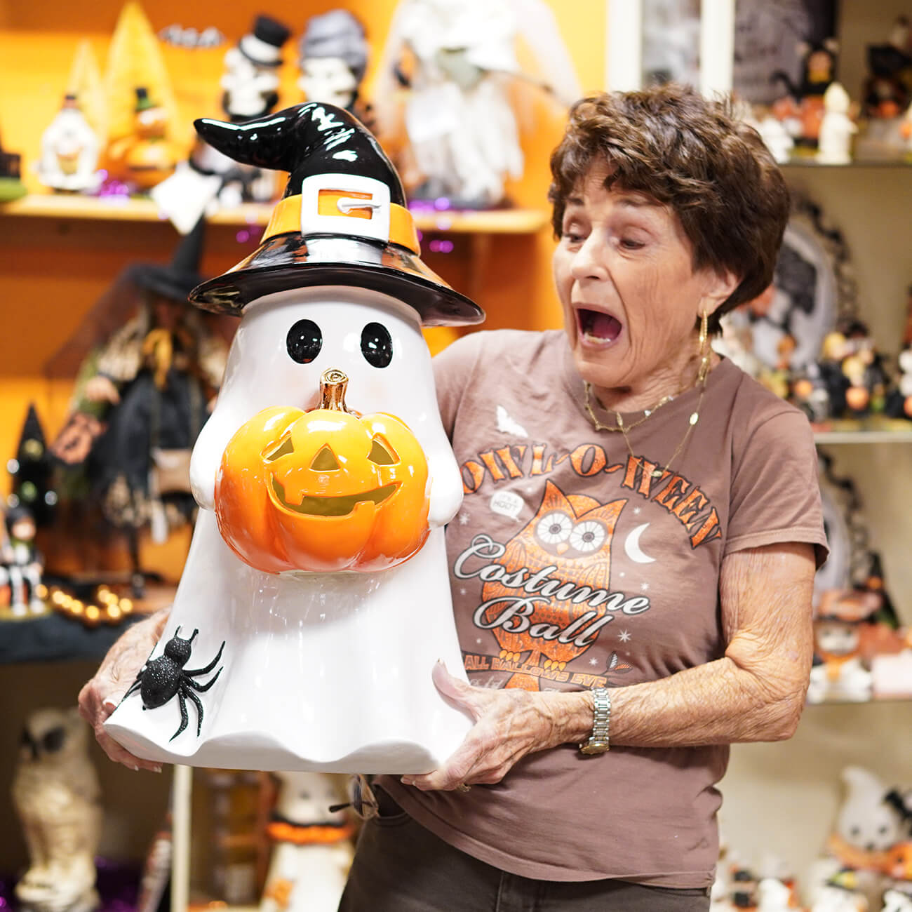 24" Large Ghost Holding Lighted Pumpkin