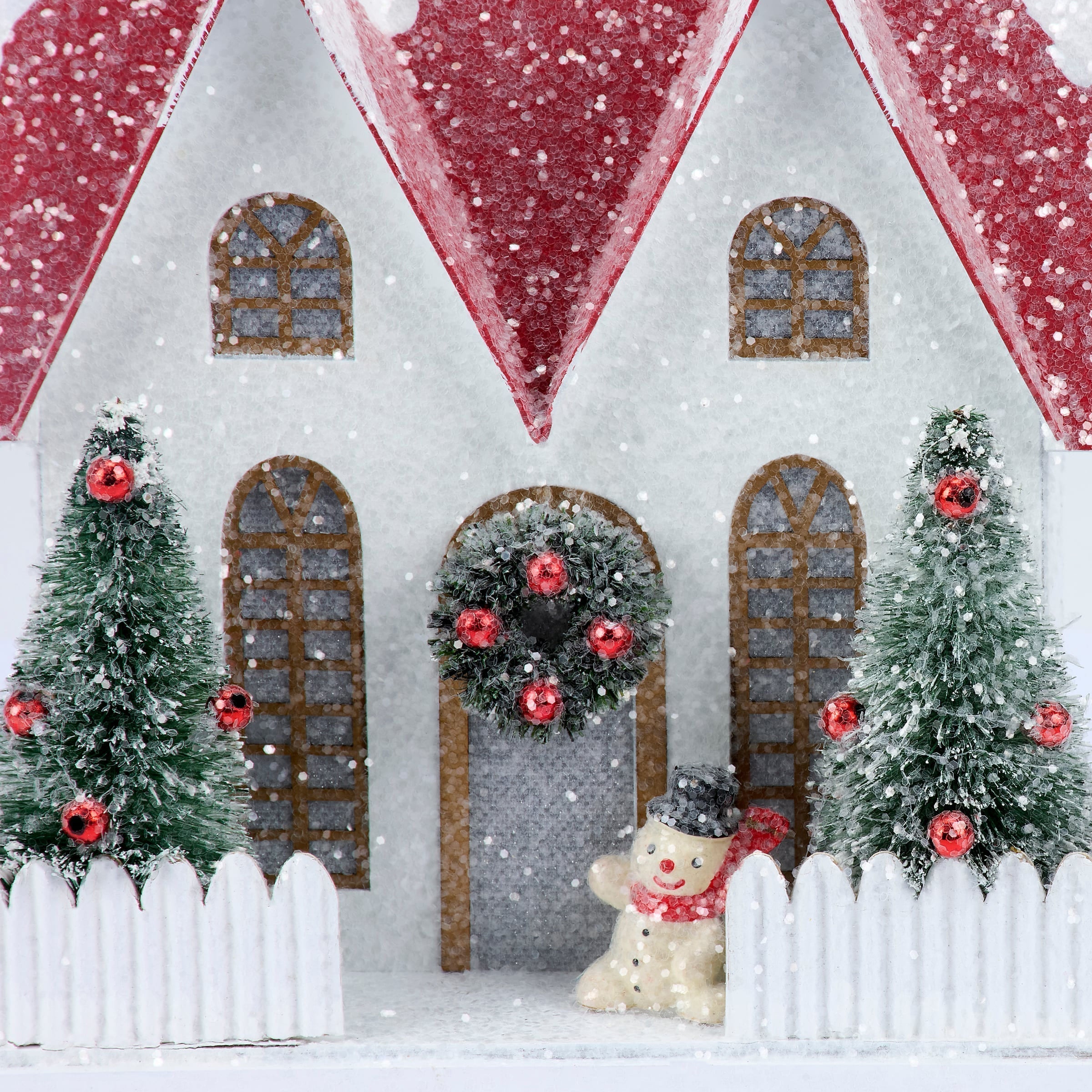 7.25" Lighted Fenced House Sitter