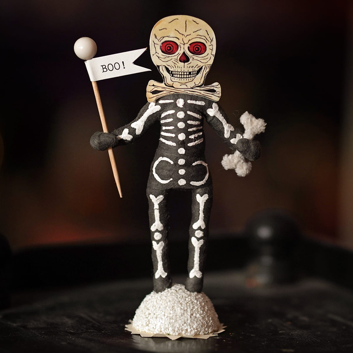 "Boo" Skeleton Figure